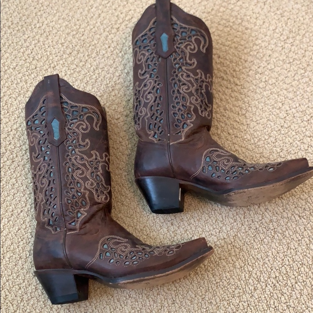 Corral leather cowboy boots
